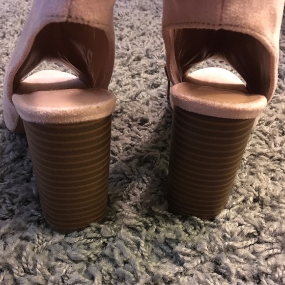 Peep toe booties - Picture 6 of 8